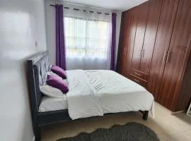Private & Spacious En Suite Master room in Greatwall Gardens