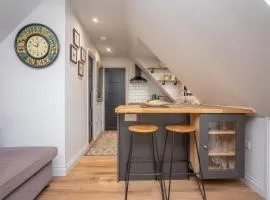 The Barn Loft - Charming Rural Apartment 5 mins from Holt, Norfolk