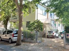 CN029 - Cesenatico, Villa Federica - comodo bilocale con posto auto