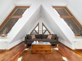 Hrube Wyżne Apartment with Mountain View, Sauna & Parking by Noclegi Renters