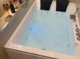 LES BULLES DE MONA - Passion - Spa - Clim