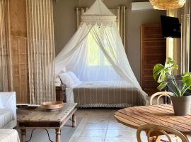 FOS Ionian Breeze Studio, hotel em Platithriás