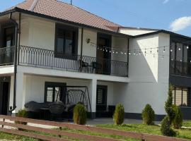 All Seasons Villa Tsaghkadzor, Hotel in Hrazdan