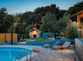 My Dalmatia - Villa Manda Adriatic with Private Heated Pool
