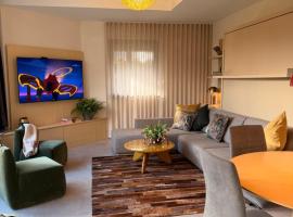 Apartments Pri nas, khách sạn ở Kobarid