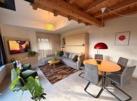 Apartments Pri nas, hotel v Kobaridu