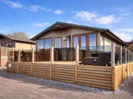 Beautiful 3-bed Coastal Lodge, khách sạn ở West Down