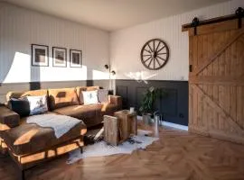 Wild Western Apartment - Sauna, Balkon, Netflix, Nespresso, Messe