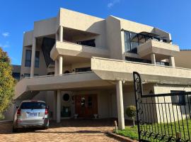 Comfort Home For You 201，柏斯的飯店