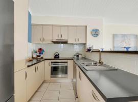 Boyne island beach house, hotelli kohteessa Boyne Island