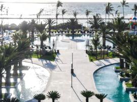 Flat de luxo - Porto 2 Life，伊波茹卡的飯店