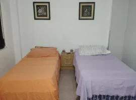 1 cuadra de la TERMINAL DE ÓMNIBUS