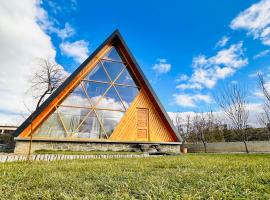 Bujtina Fati Art, Hotel in Ersekë