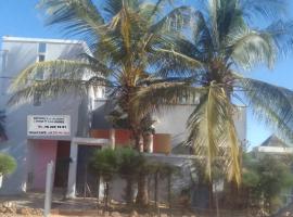 Rabbi Chambres, ξενοδοχείο σε Mbour