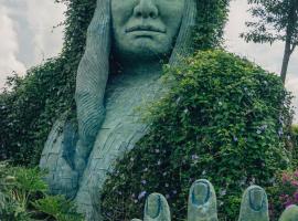 Kindia Park Hotel, hotel em La Esmeralda