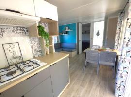Mobilhome 5 PLACES, khách sạn ở Seignosse
