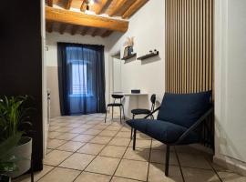 A Casa di Diego - Appartamento nel cuore della Toscana – hotel w mieście Poggibonsi