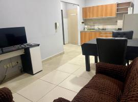 PB-Súper dpto Morón centro、モロンのホテル