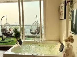 Sundowner Jacuzzi Hive 6 Studios Key Garden Patio