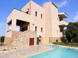 Villa Evenos with private pool