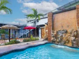 Arenal Poshpacker Boutique Urban Tropical Hotel