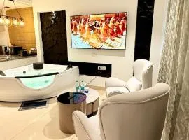 High Rise Floral Private Jacuzzi with Garden Patio