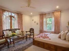 The Manor Humza Hills