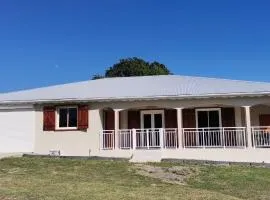 Maison familiale, jardin et calme absolu