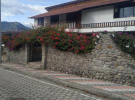 Casa de campo Las Flores，Penipe的飯店