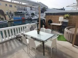 Casa con embarcadero