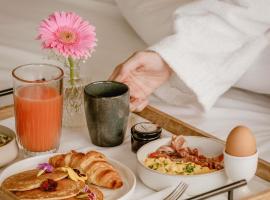 Novotel Lyon Centre-Confluence Bord de Saone, ξενοδοχείο στη Λυών