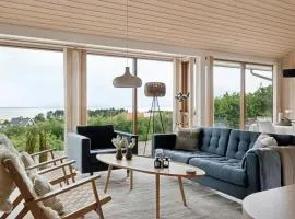 Seaside Cottage At Bønnerup Strand