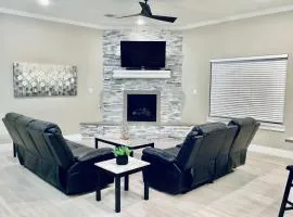 Kemah Marina Home for 8