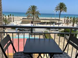 Apartamento con vistas al mar con piscina y parking en primera línea en Playa de San Juan, Alicante – hotel w mieście Benimagrell