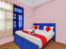 Hotel O by OYO ADORA STAY，Bheta的飯店