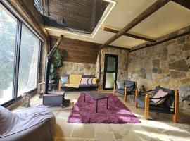 MiCastel, hotel em Ad Dawwār