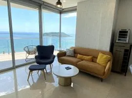 Camino al Mar, beach front luxury condo, 3 bedrooms