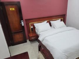 Hôtel Semto, hotel in Edéa