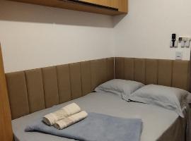 Studio moderno e bem localizado, Hotel in João Monlevade