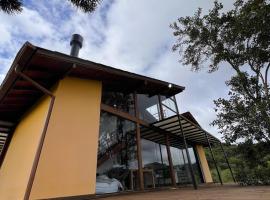 Rancho Alto - Céu Estrelado e Ar Puro, hotel di Rancho Queimado