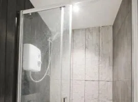 8 Knowless Close West Drayton