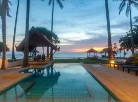 Beachfront! 3 Bedrooms - Malee Beach Villa E7