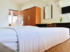 Heimat Garden, hotel em Ban Lo Pa Ret