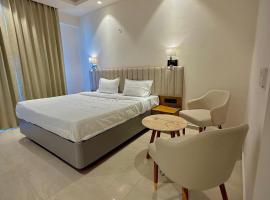 Omaxe Hazratganj, hotell i Nalmatha