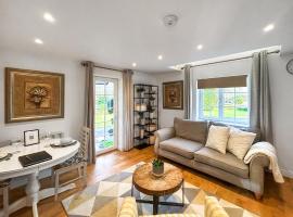 Eagles Nest, hotel din Guildford