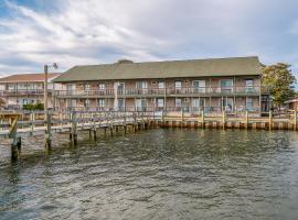 Sunrise Serenade, Hotel in Birch Town