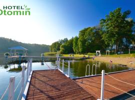 Hotel Otomin, מלון באוטומין