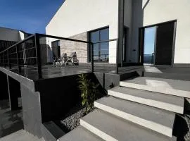Mountain View Home