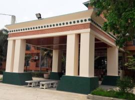 Ban Khlong Pho에 위치한 리조트 Rawanda Resort Hotel