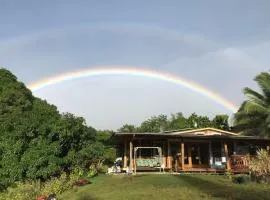 Sweet Spot Stay - Tropical TreeTops Home